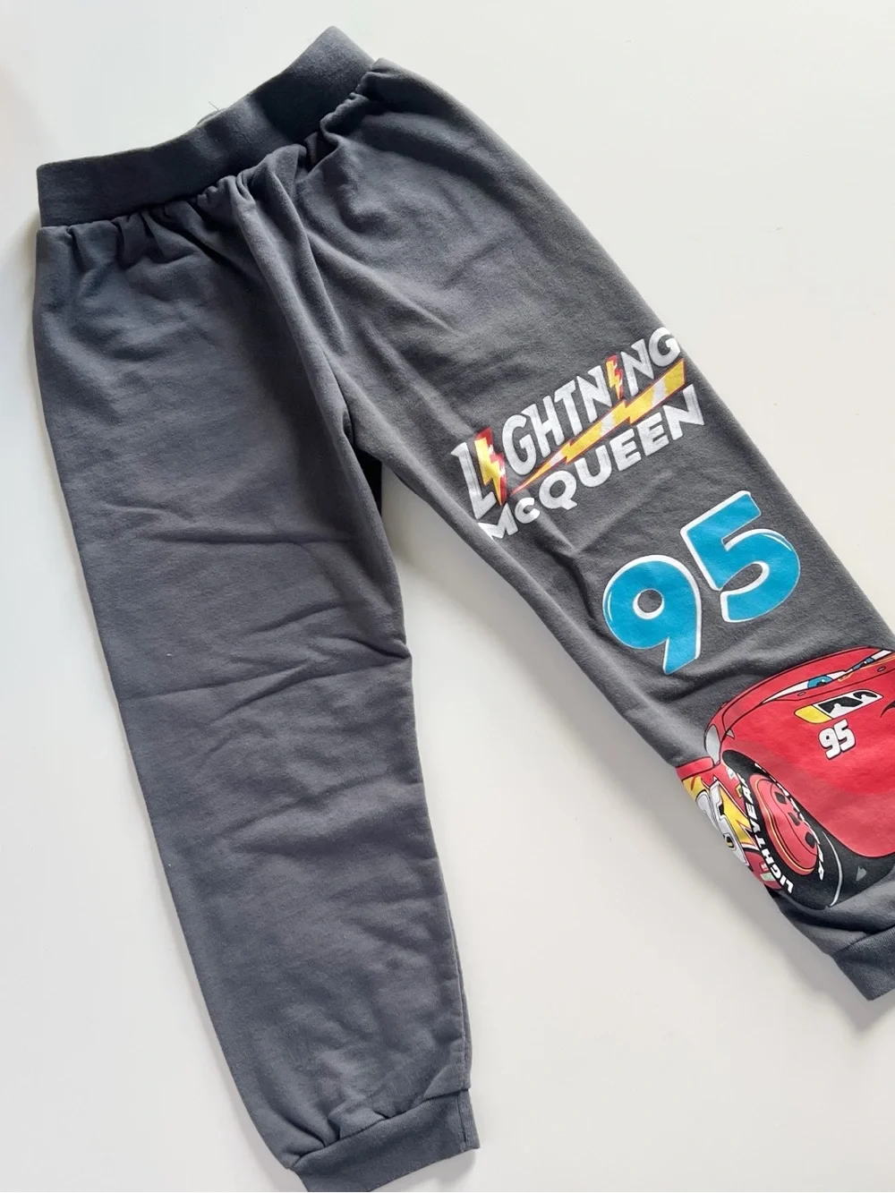 Disney Pixar Cars Lightning McQueen Sweatshirt & Sweatpants Set | Size 7